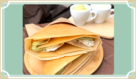 ピスタチオクリームチーズと生クリーム